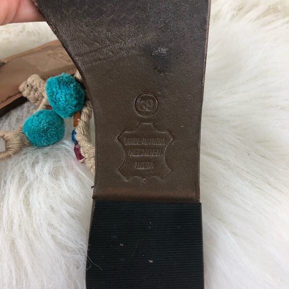 Z & L Pom Pom festival boho sandals. Size 8 - Picture 4 of 4